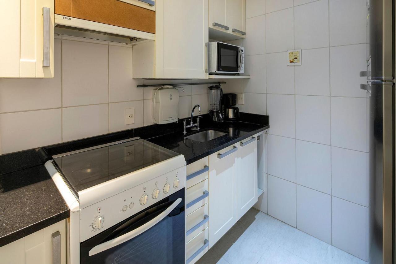 Confortavel E Seguro 2 Quartos Com Varanda No Leme Rio de Janeiro Exteriör bild